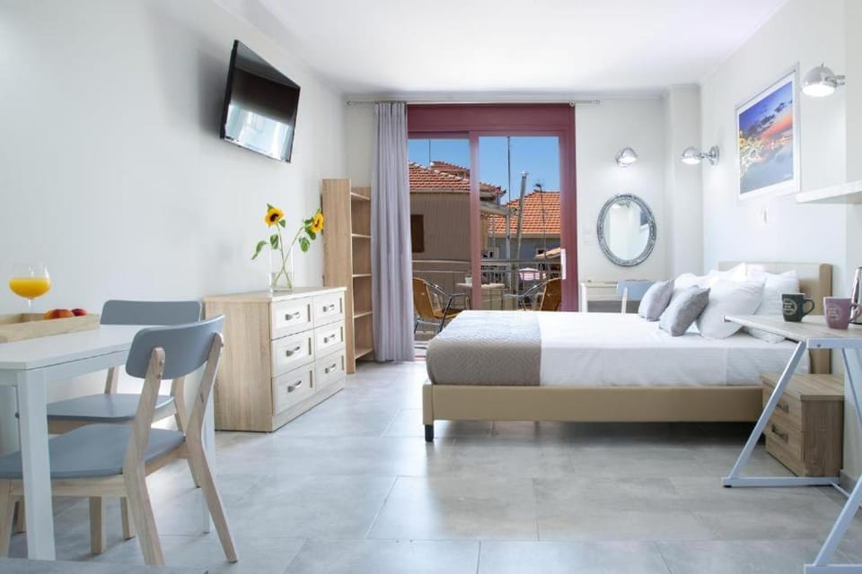 TV and multimedia, Balcony/Terrace