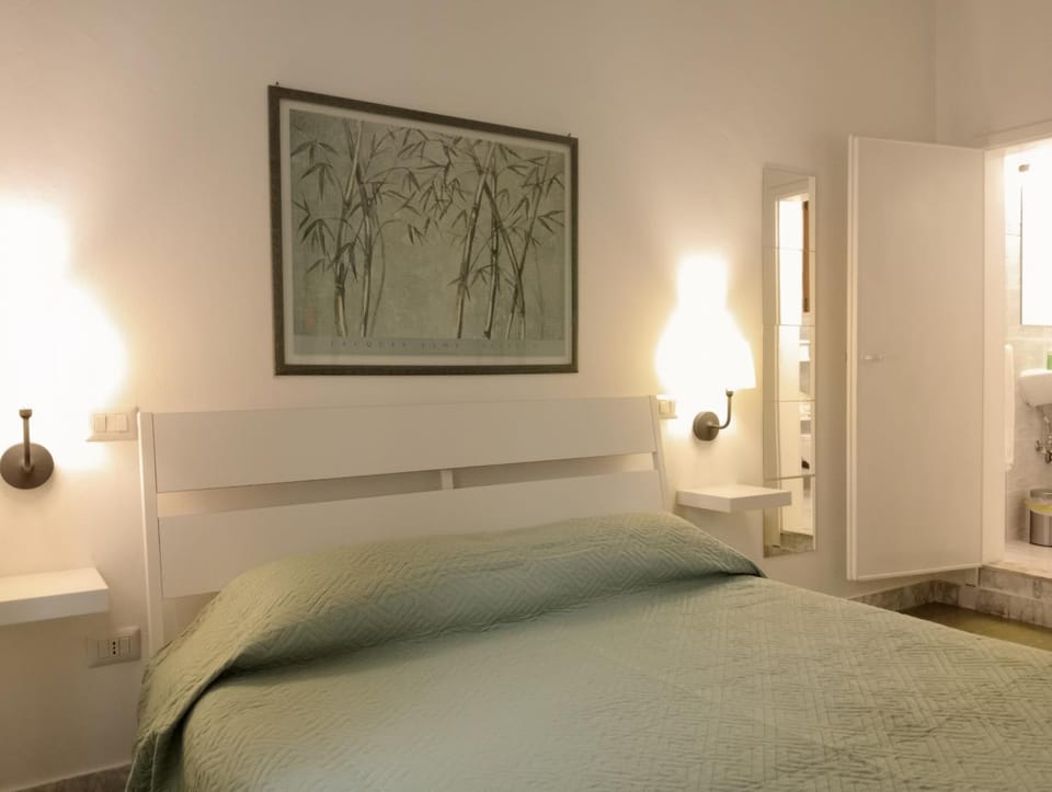 Bed, Bathroom, Decorative detail, Bedroom