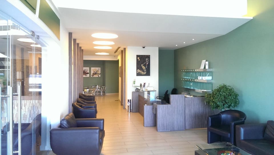 Facade/entrance, Lobby or reception