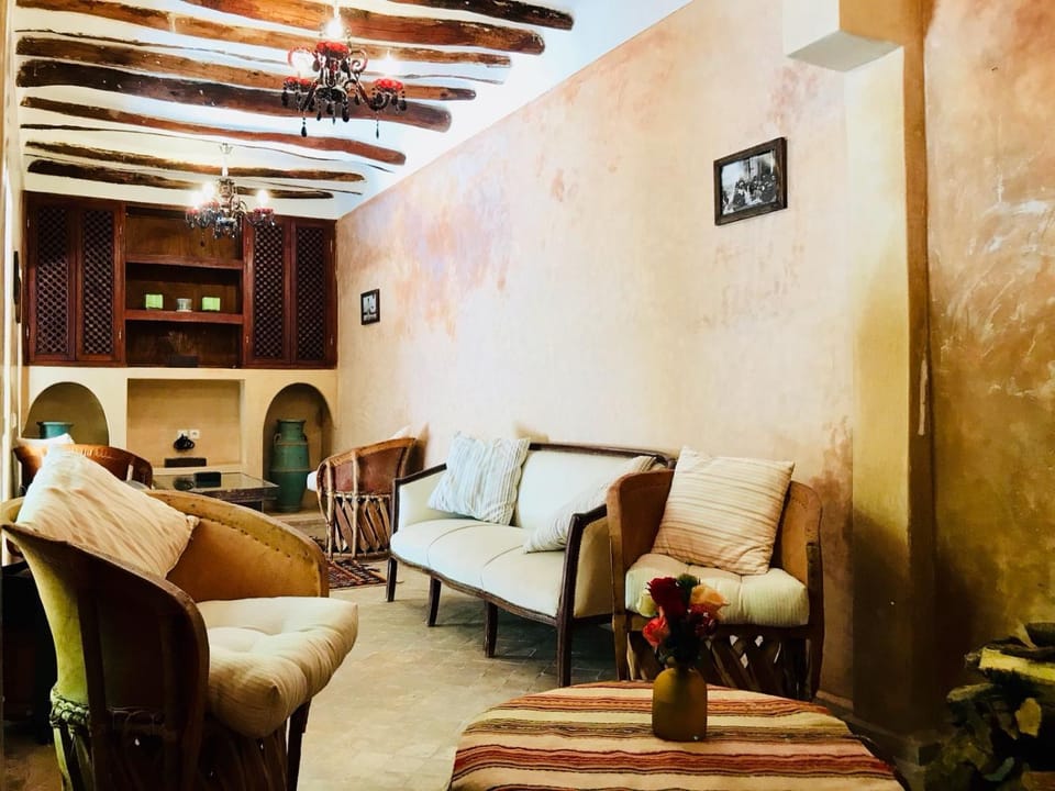Lounge or bar