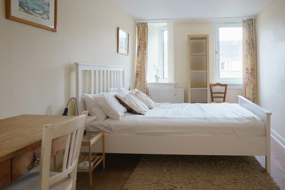 Bright Spacious 2 Bedroom Apartment in Stockbridge Apartment in Edinburgh