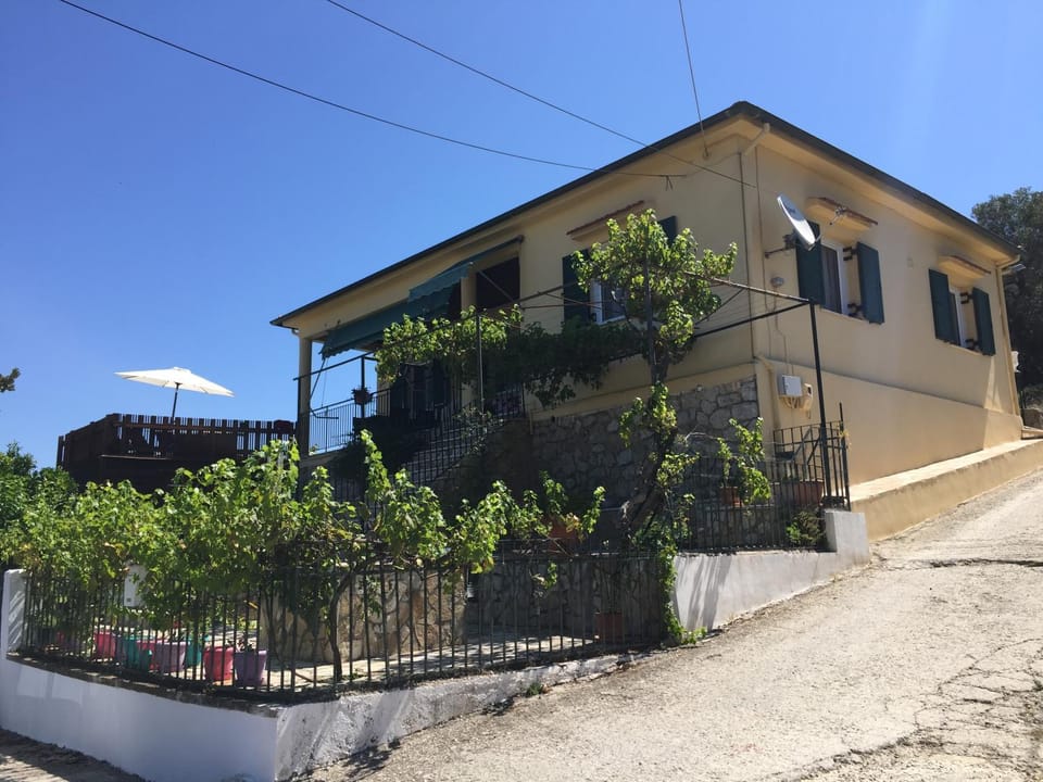 Neighbourhood, Garden, Balcony/Terrace, Garden view