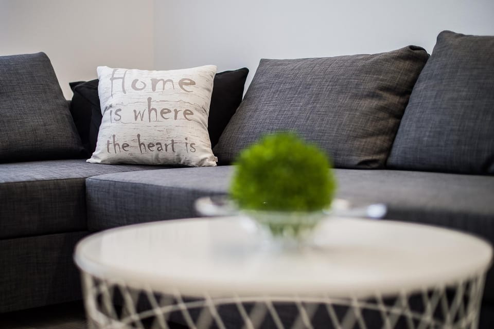 Living room, Seating area