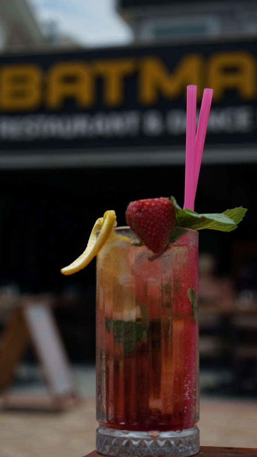 Lounge or bar, Drinks