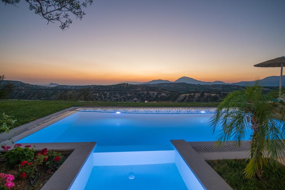 Natural landscape, Mountain view, Pool view, Swimming pool, Sunrise, Sunset
