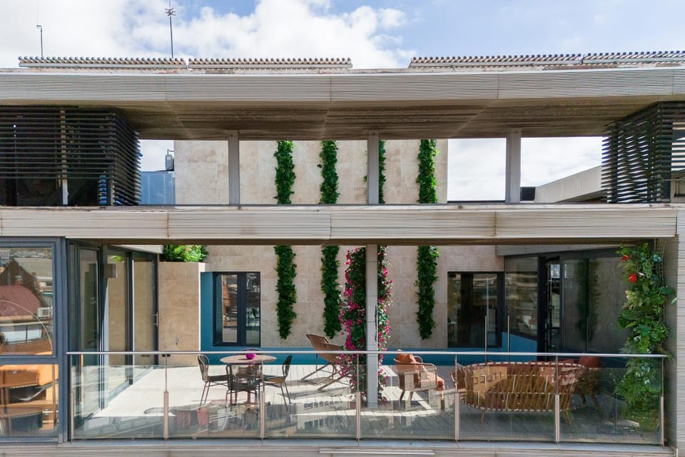 Balcony/Terrace, Swimming pool