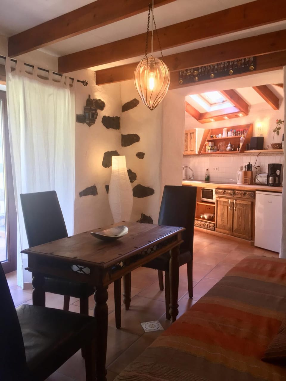 Kitchen or kitchenette, Living room, Seating area