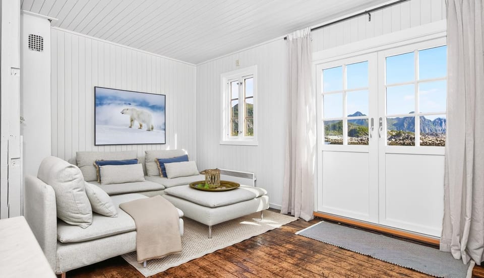 Living room, Seating area, Mountain view, Mountain view, Sea view, Sea view