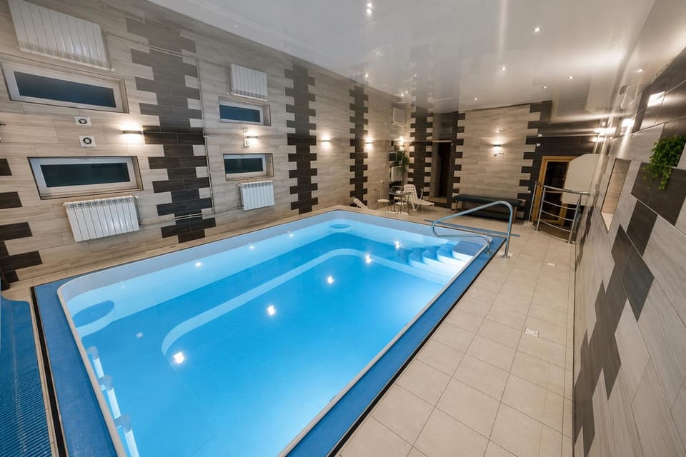 Pool view, Swimming pool