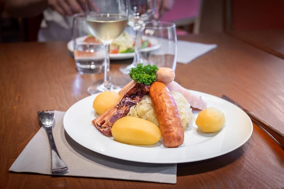 Restaurant/places to eat, Restaurant/places to eat, Food and drinks, Food, Dinner