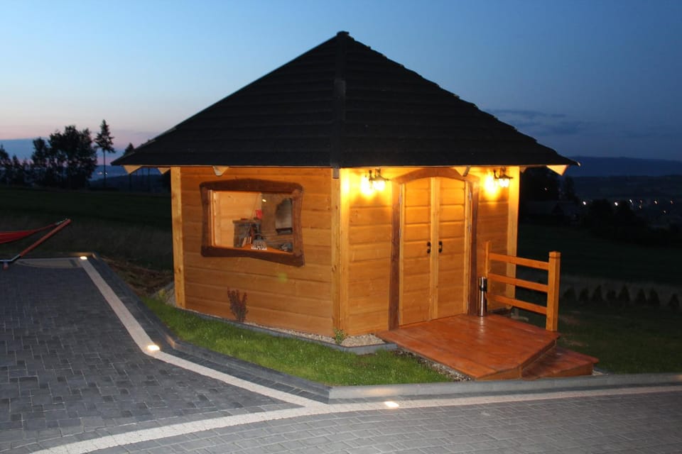 BBQ facilities, Area and facilities