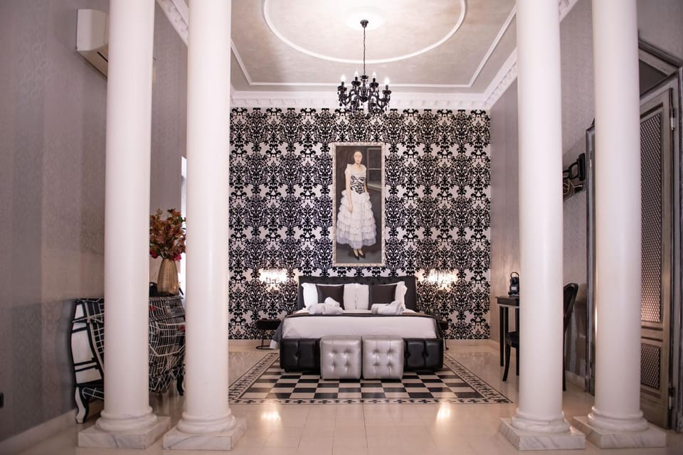Bed, Decorative detail, Bedroom