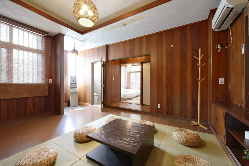 Mensore Houese Apartment in Naha