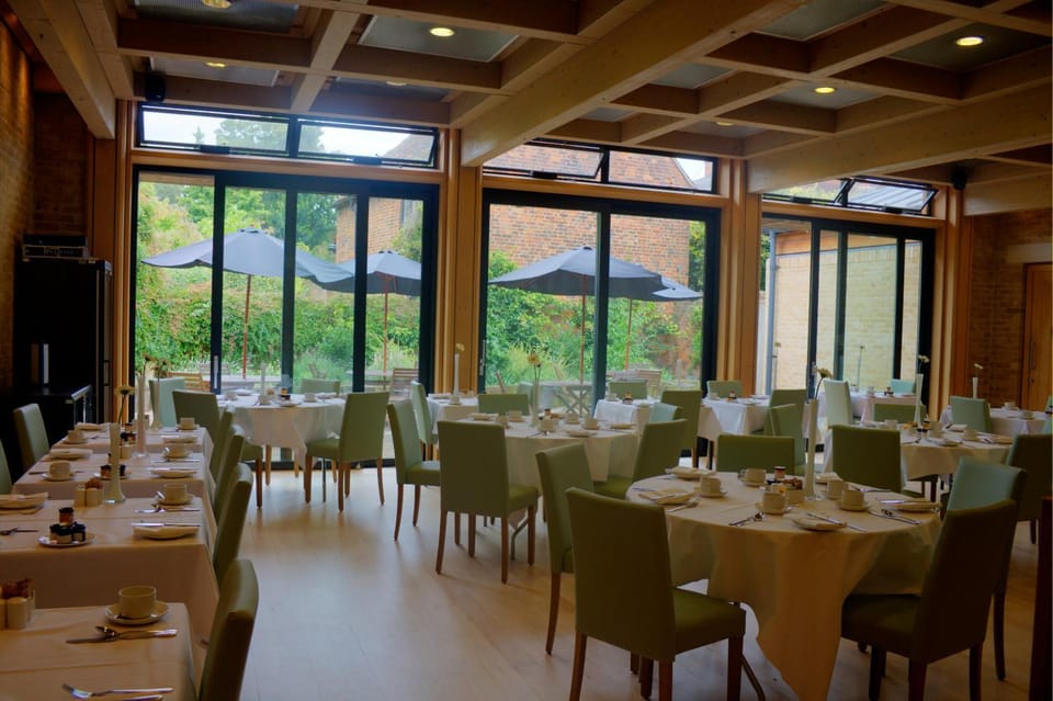 Restaurant/places to eat, Restaurant/places to eat
