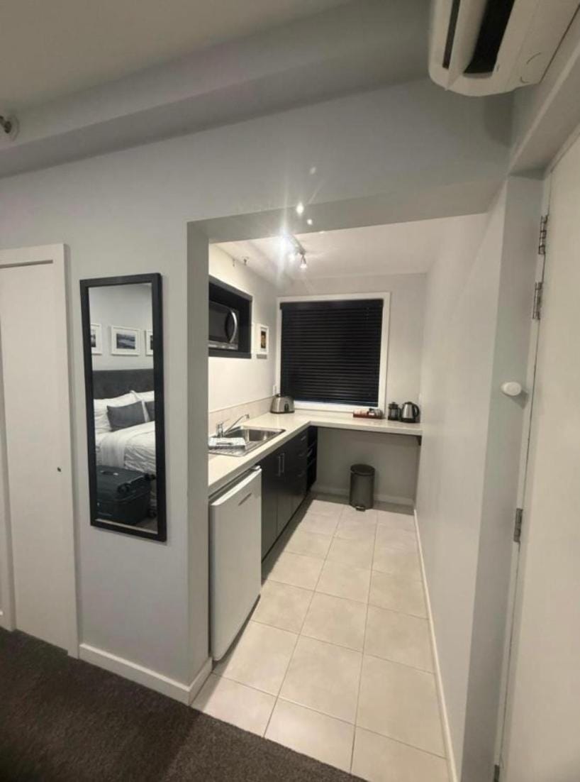 The Studio Akaroa with car park Apartment in Akaroa