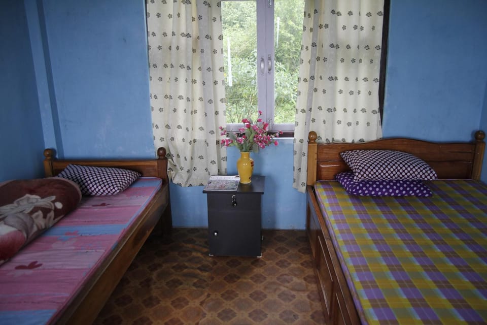 Photo of the whole room, Decorative detail, Bedroom
