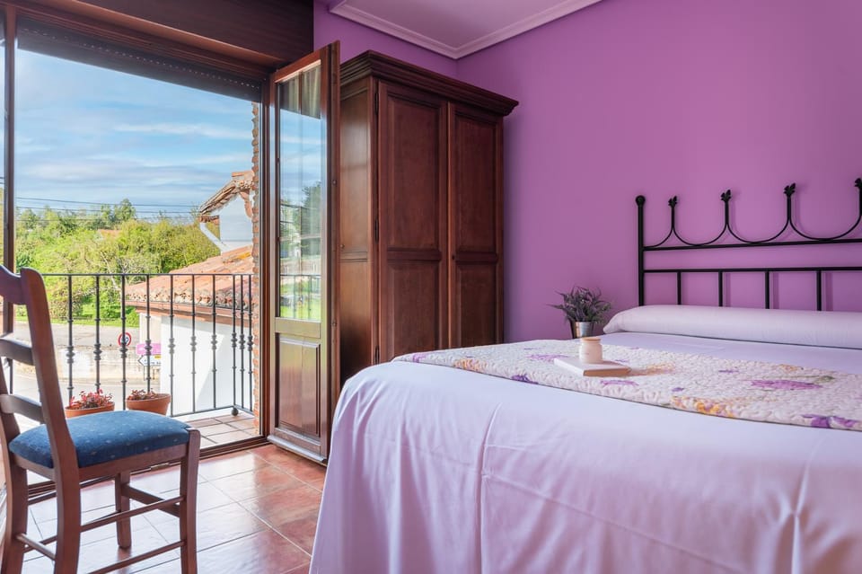 Bed, Balcony/Terrace, Photo of the whole room, Bedroom