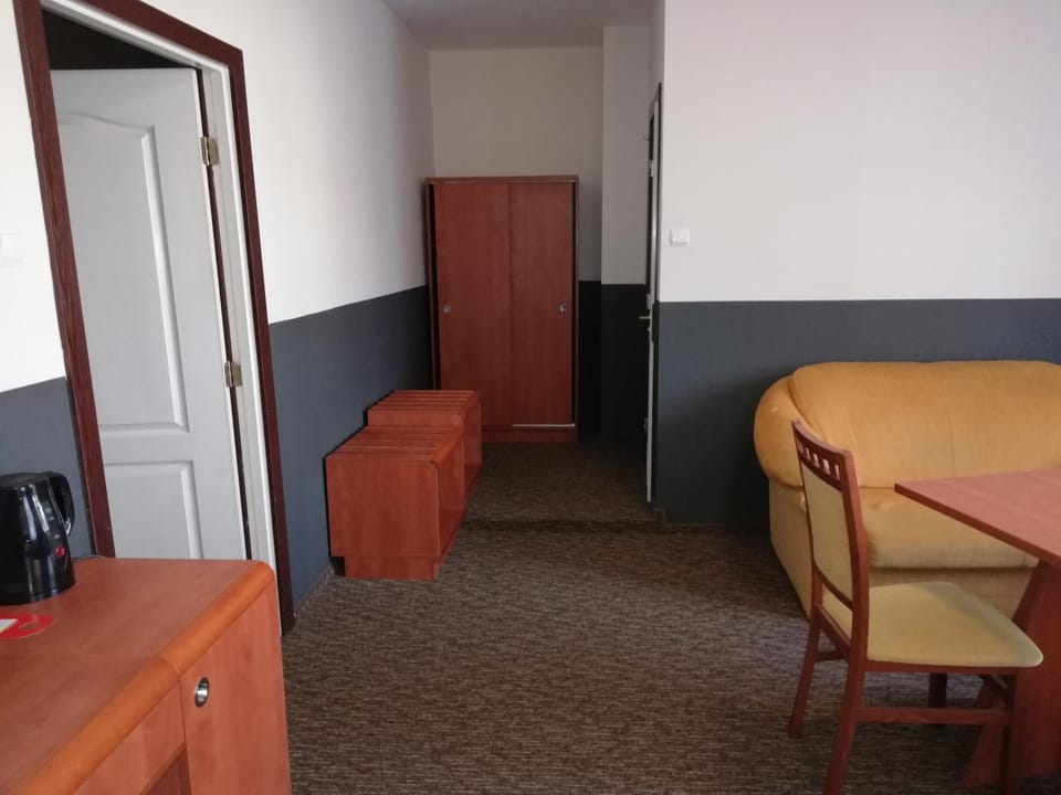 Bristol Economy Bed and Breakfast in Poland