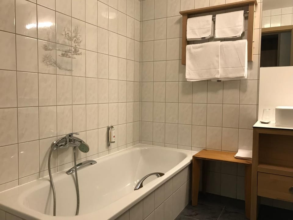 B&B La Romance du Lac Bed and Breakfast in Wallonia, Belgium