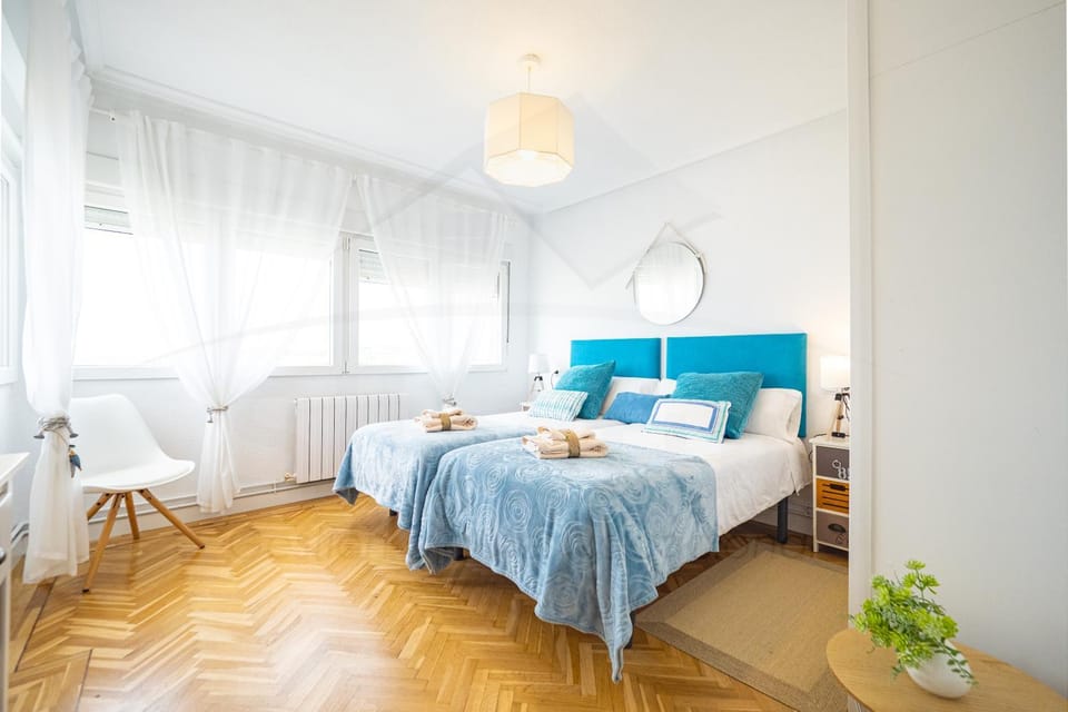 Playa Apartamento frente al Mar Apartment in Gijón