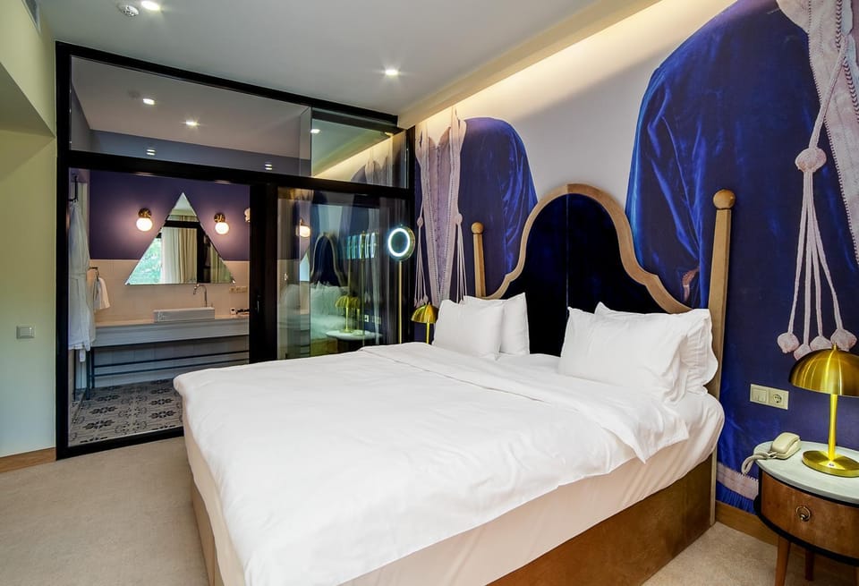 Shower, Coffee/tea facilities, Balcony/Terrace, Photo of the whole room, City view