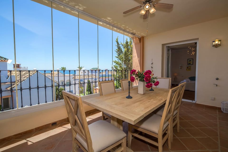 Dining area, Sea view