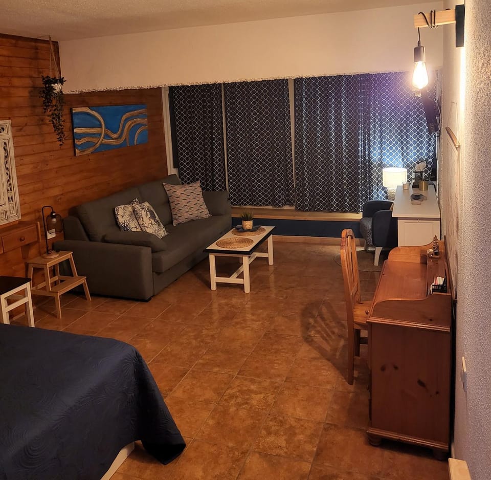TV and multimedia, Seating area