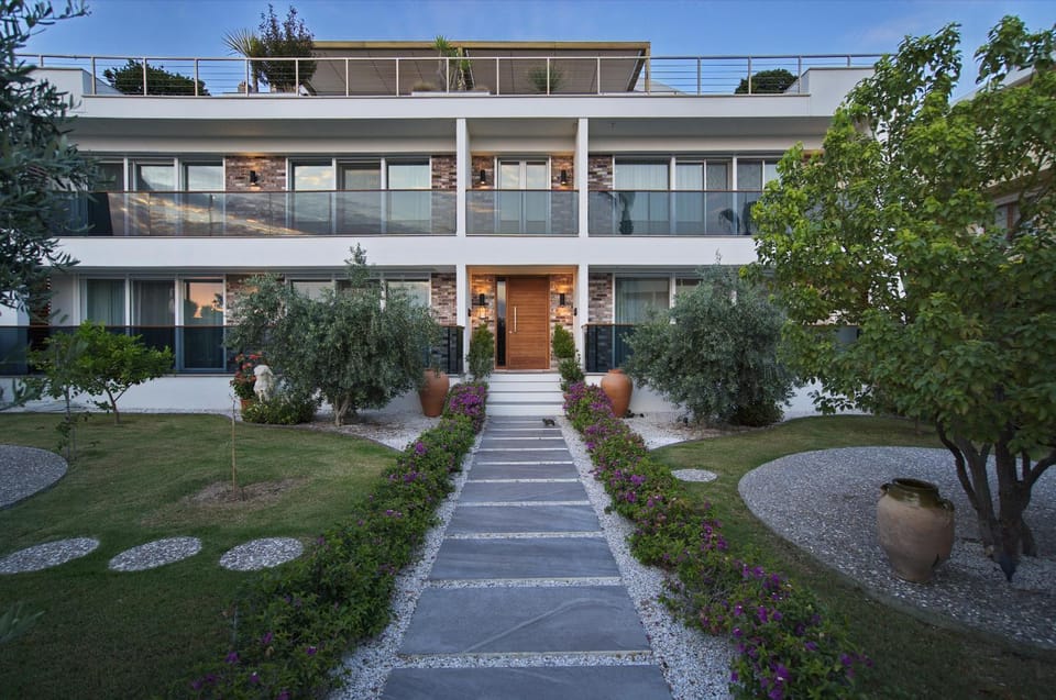 Property building, Garden