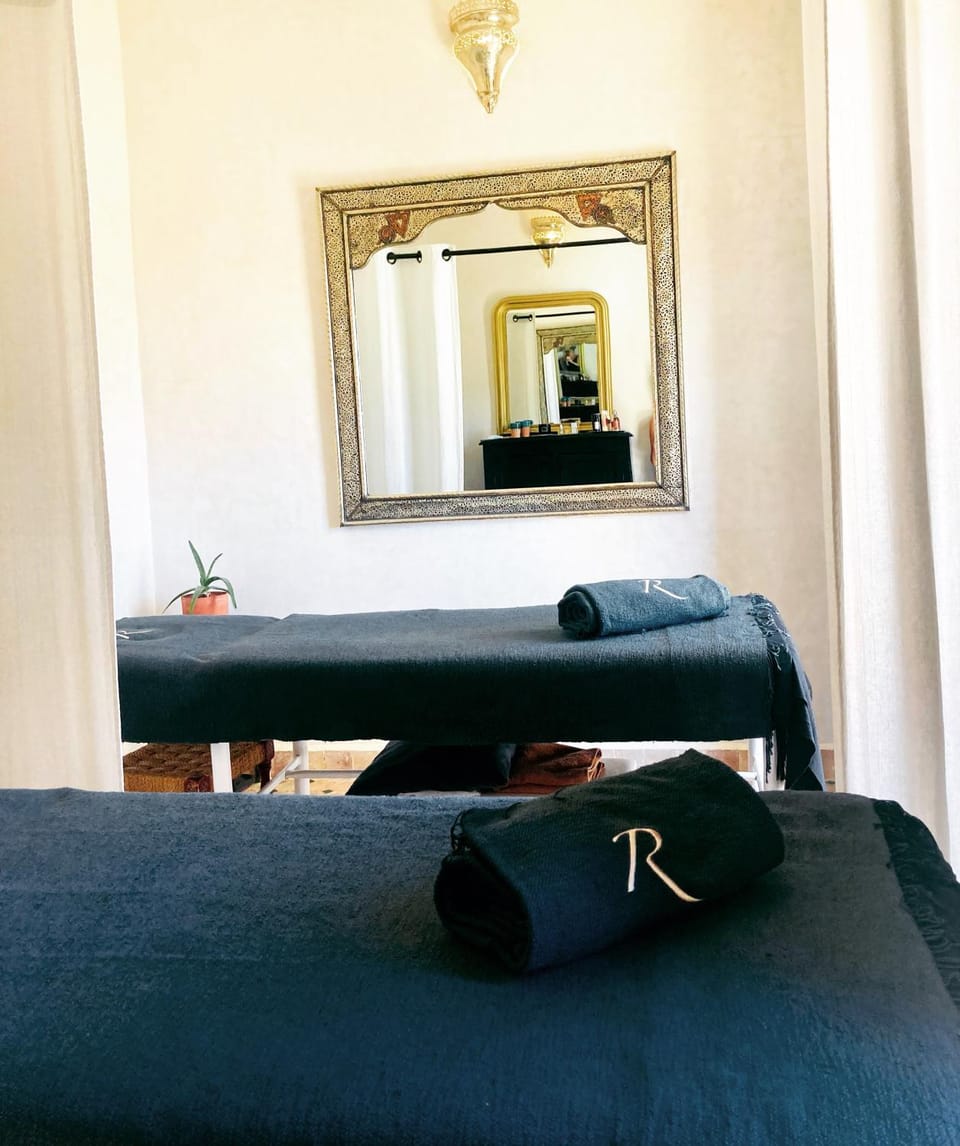 Massage, Spa and wellness centre/facilities, Spa and wellness centre/facilities