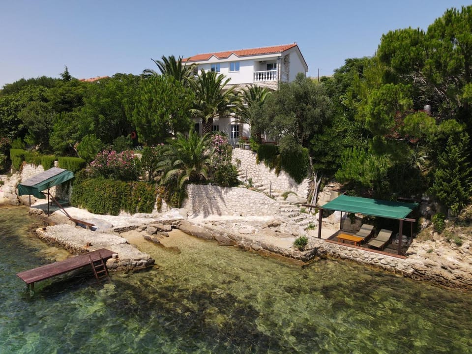 Apartments Horvat on Island Pag Apartment in Zadar County