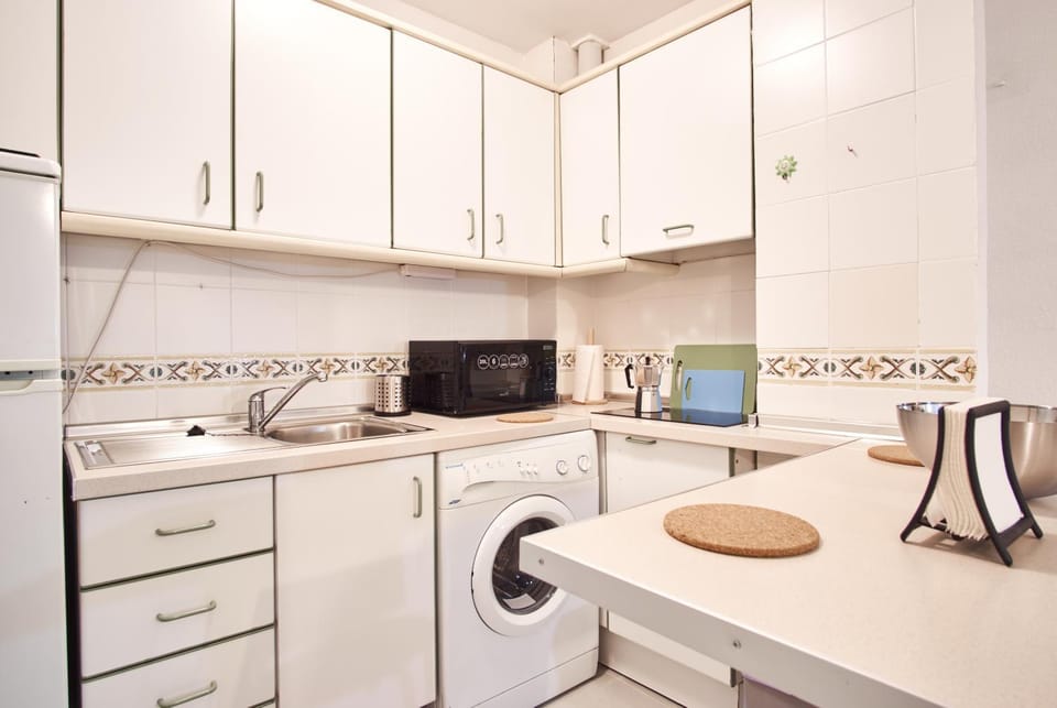 Pureza Oasis Suite Apartment in Seville