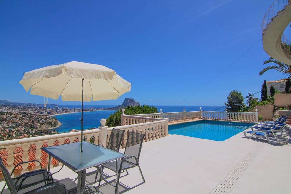 Villa con piscina y vistas al mar - Mar 27 H Villa in Calp