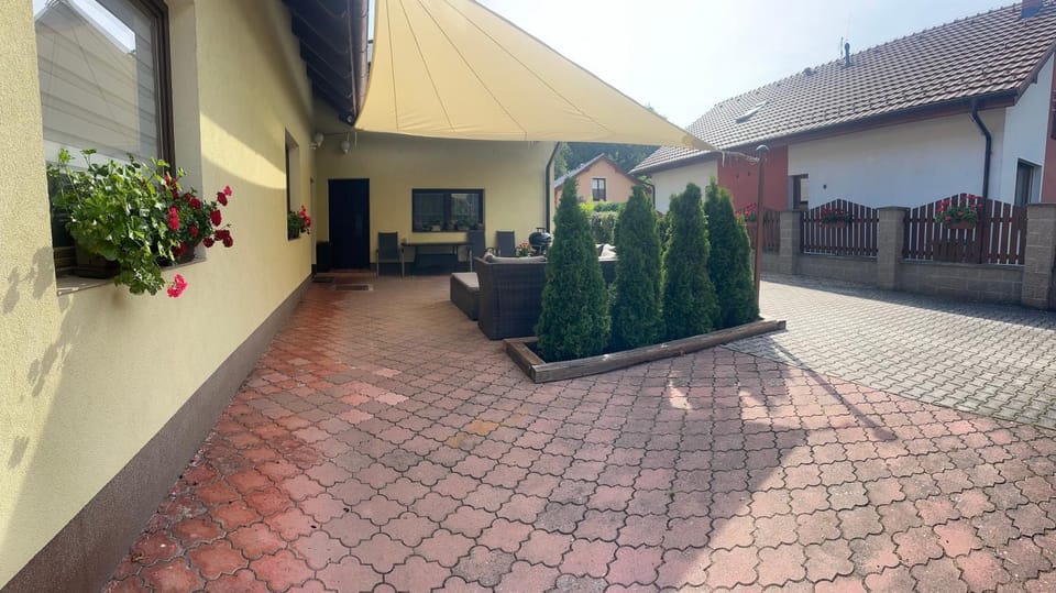 Seating area, Garden view