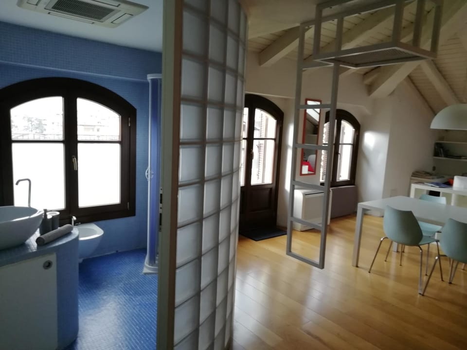 Shower, Toilet, Bathroom, Dining area