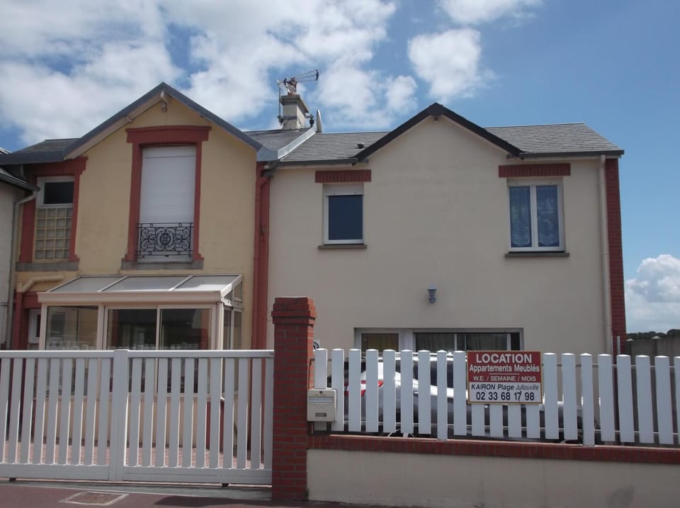 villa Cotriade House in Saint-Pair-sur-Mer