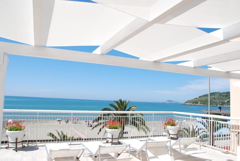 Day, Sea view