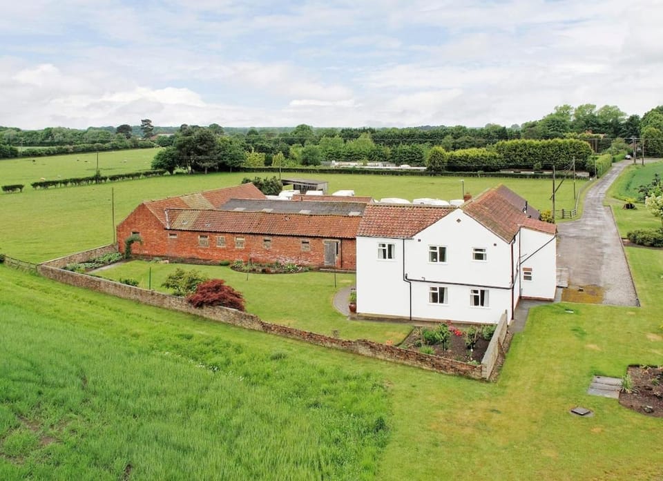 Deighton Lodge Country House in Selby