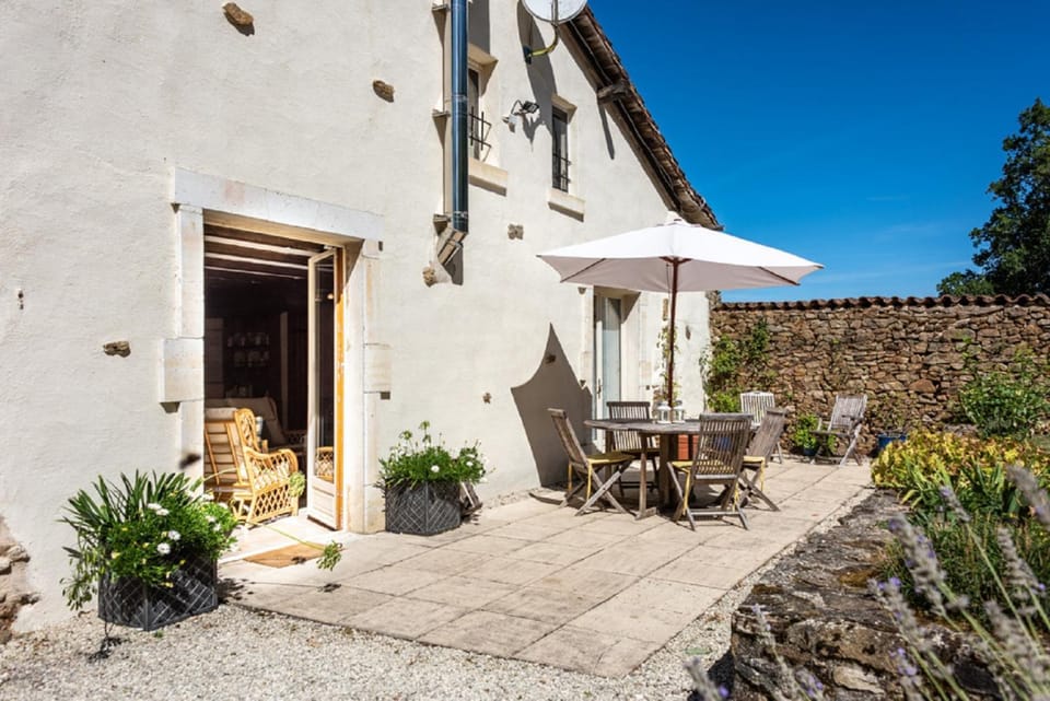 BBQ facilities, Balcony/Terrace