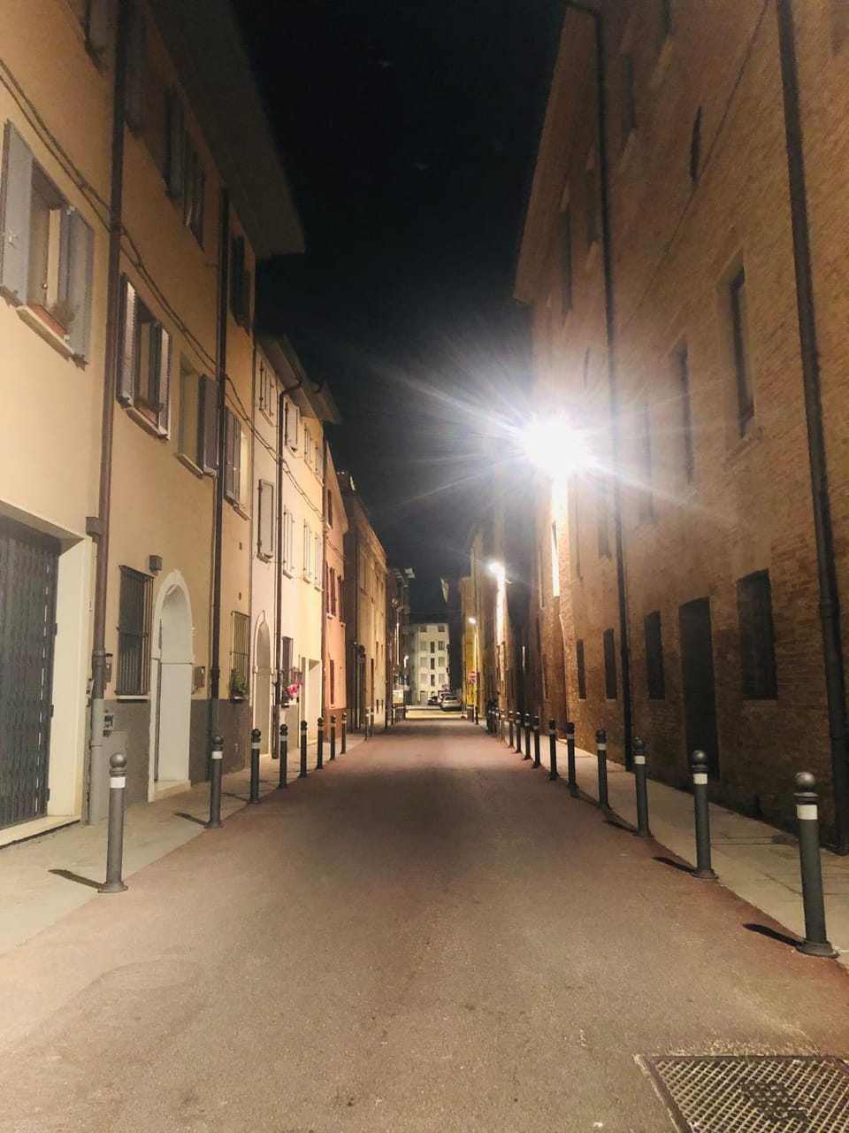 Neighbourhood, Street view