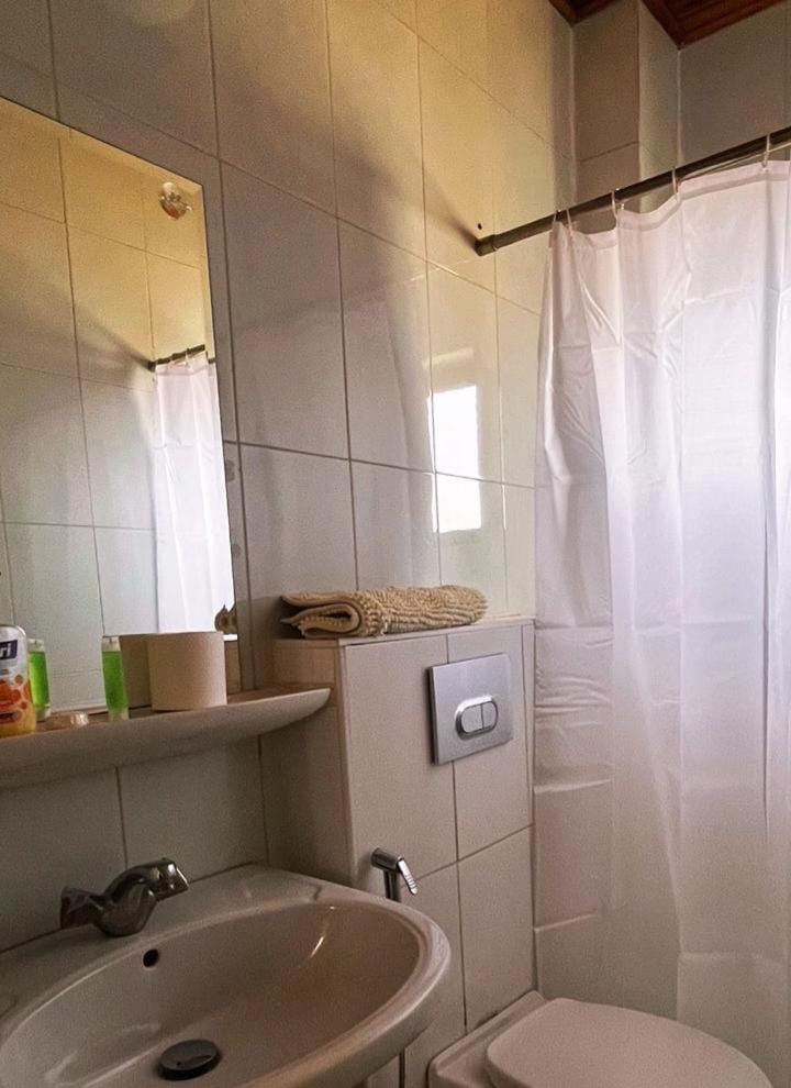 Pilgrim's Guest House Bed and Breakfast in Africa