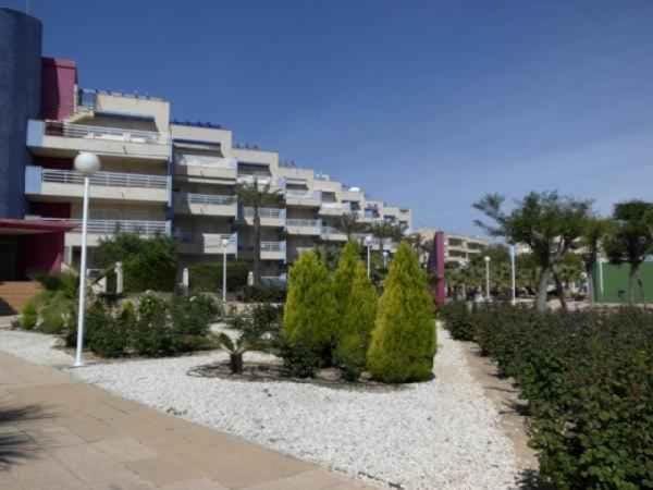 Bajo con jardin WIFI junto al mar Apartment in Vega Baja del Segura