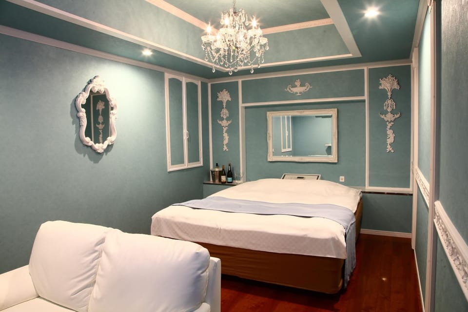 Santa no Ouchi-LoveHotel Love hotel in Japan