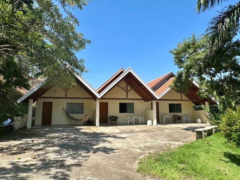 Chalé Recanto Luz Da Montanha House in Águas de Lindóia