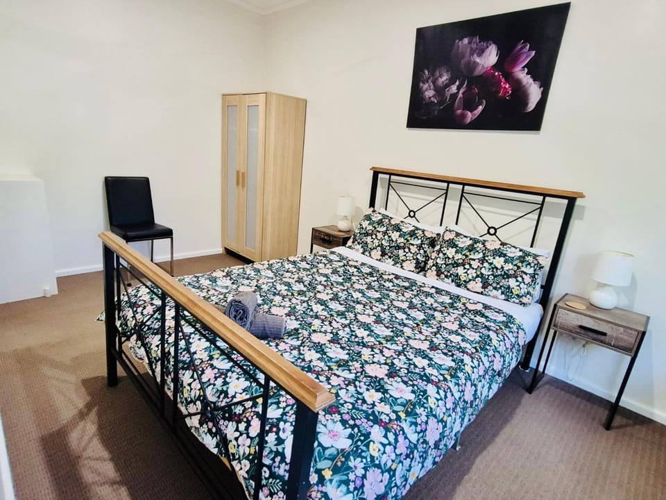 Bed, Bedroom, wardrobe