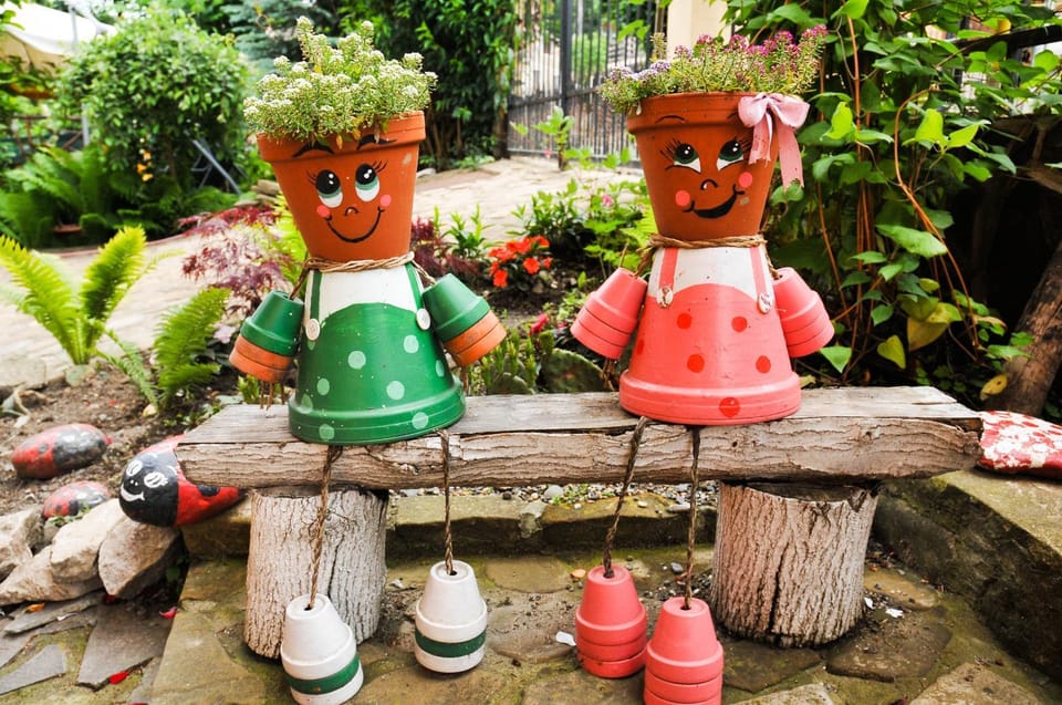 Garden, Decorative detail, children