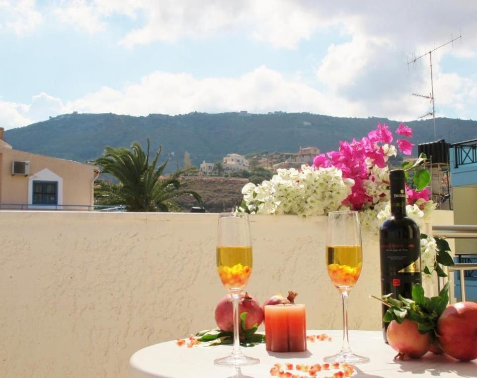 Balcony/Terrace, Mountain view