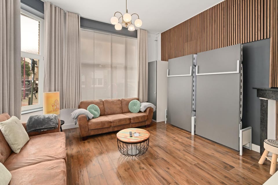 Bed, Living room, Seating area
