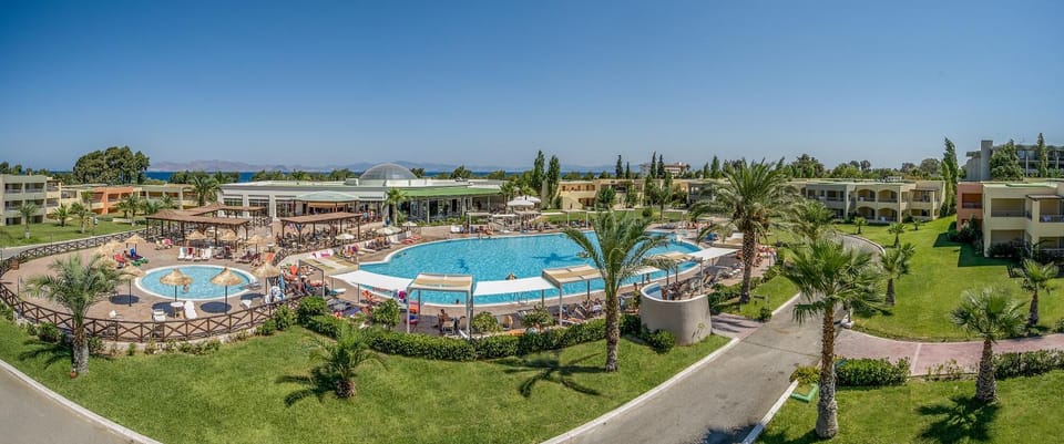 Garden, Swimming pool