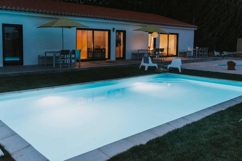 Balcony/Terrace, Swimming pool