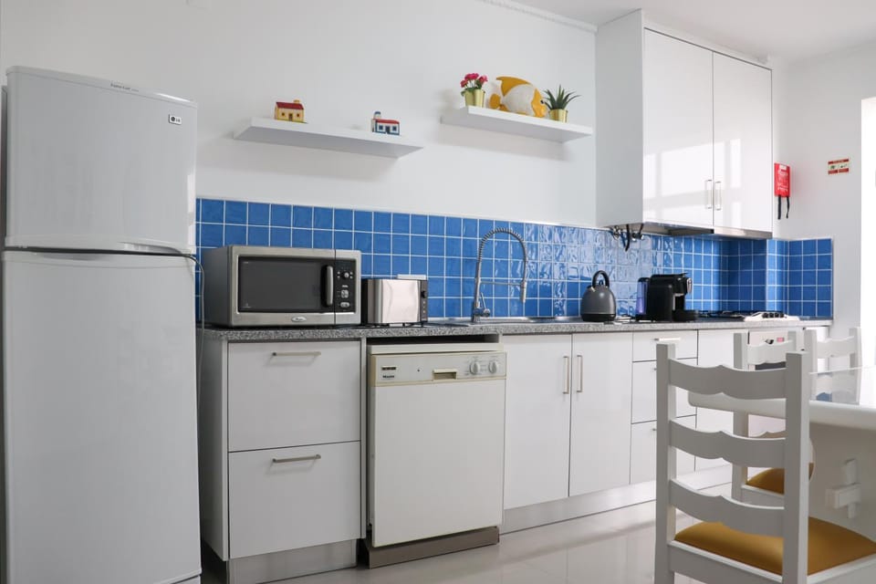 Flipflops Ocean View Apartment in Nazaré